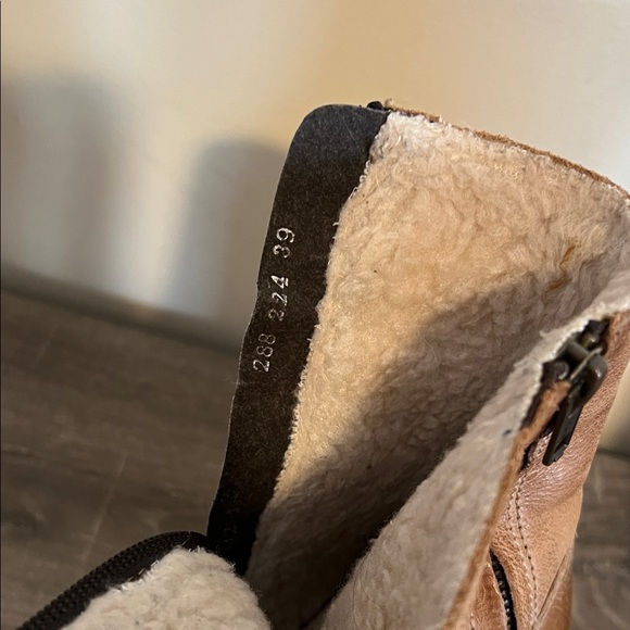 Hush Puppies Brown Leather Heeled Boots - Picture 7 of 12